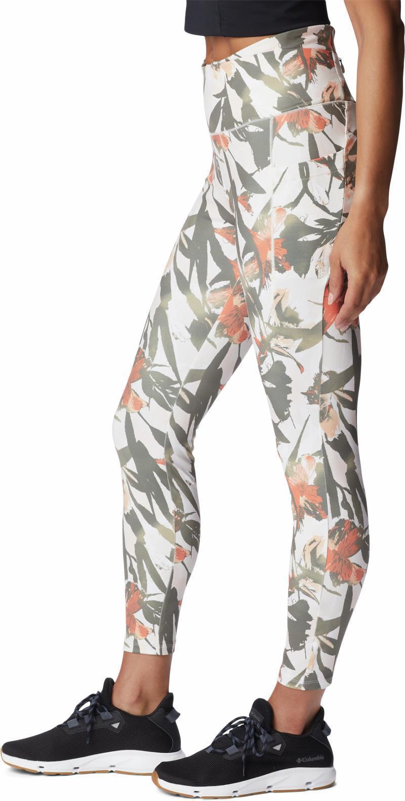 Weekend Adventure 7/8 Leggings - Womens - Chalk / Floriculture 6