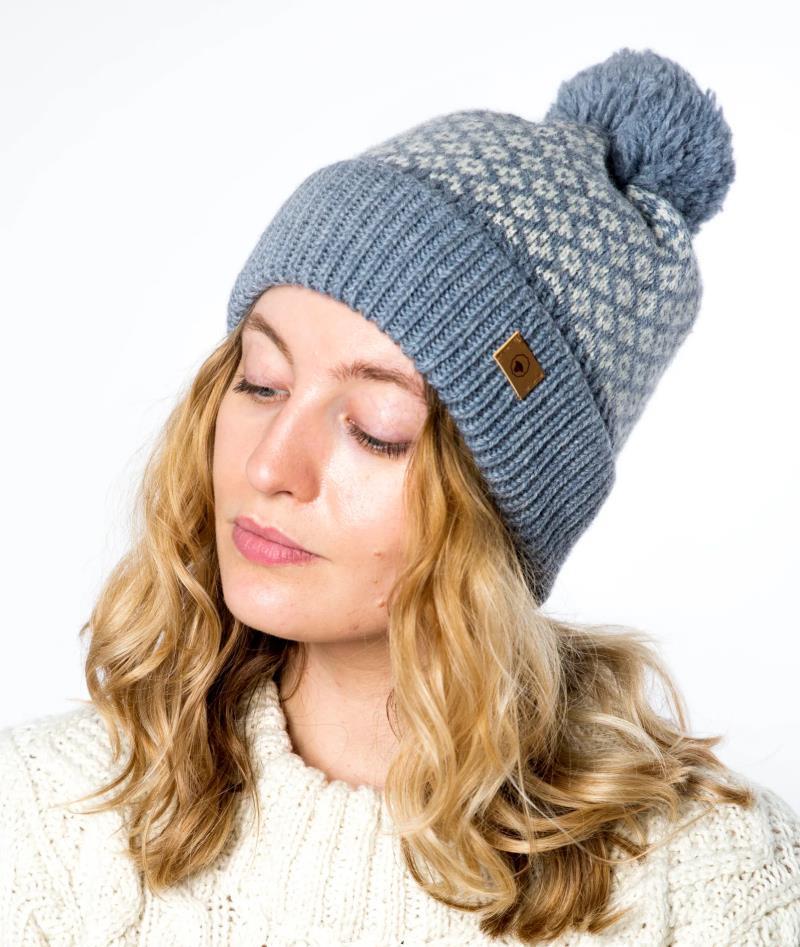 Iris Hat, 100% Merino - denim 1