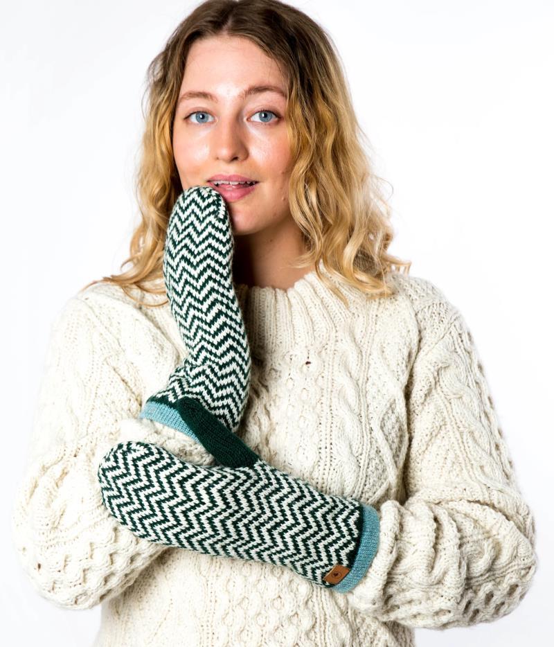 Wonderland Mittens, 100% Merino - t blue 1