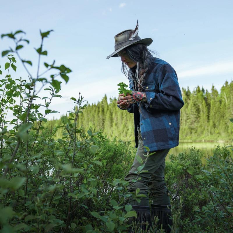 Seasonal Canadian Insulated Shirt - Womens - Hydro / Navy 6