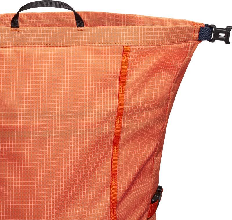 Trion 38L - arumita / marine 1