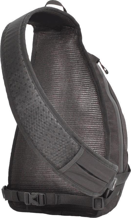 Metro Sling Bag 4L - Black 2