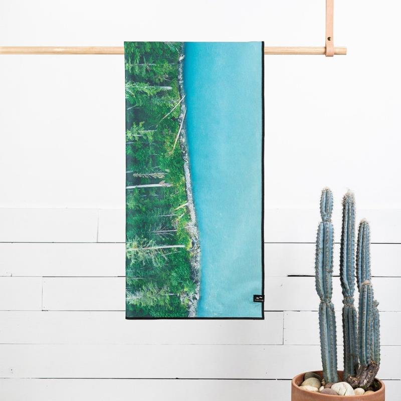 Technicolor - Travel Towel - not applicable 1