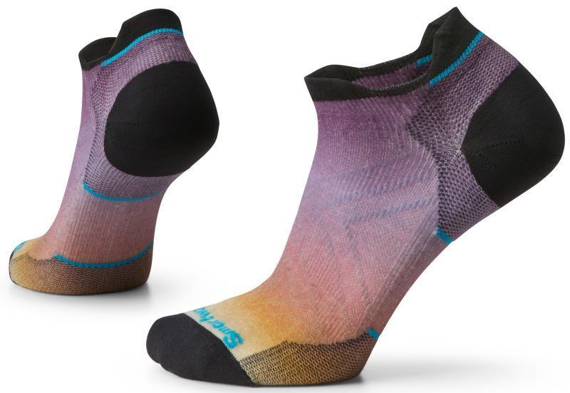 Run Zero Cushion Ombre Print Low Ankle Socks - Womens - Picante 1
