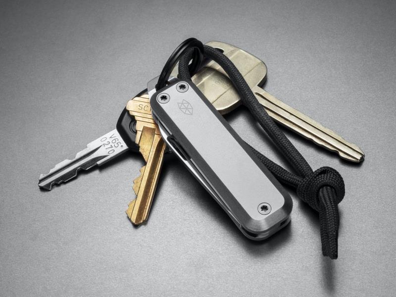 The Elko: Silver / Stainless / Aluminum / Straight - Not Applicable 6