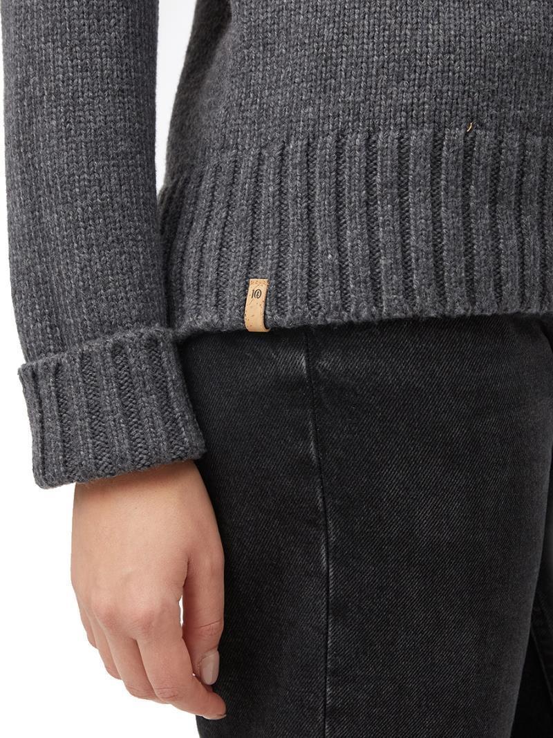 Highline Wool Turtleneck Sweater - Womens - Dark Grey Heather 5