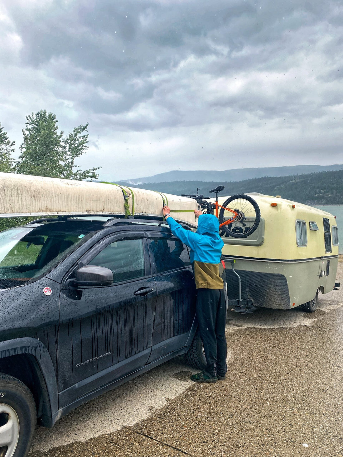 Gear Review: Cotopaxi's Cielo Rain Jackets