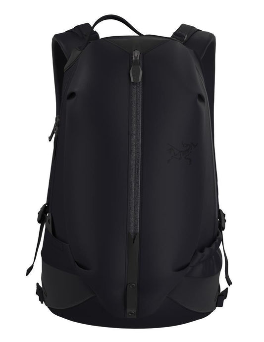 Arro 22 Backpack - Black II 1