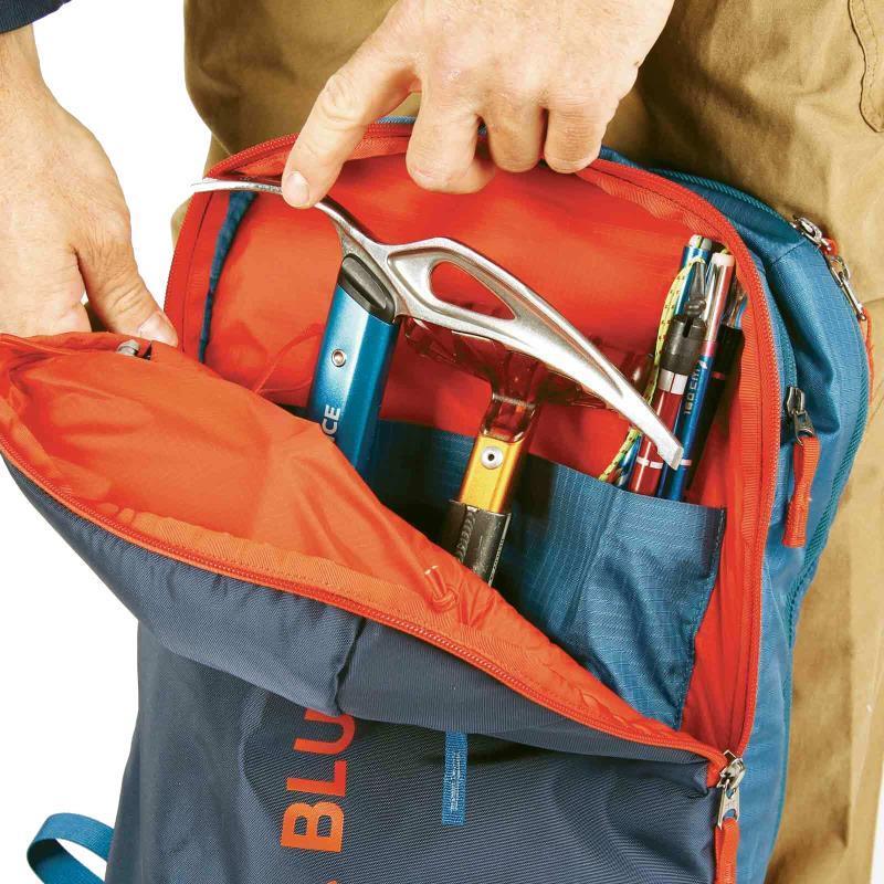 Yagi 25L Ski Pack
Yagi 35L Ski Pack
Yagi 35L Ski Pack - Ensign Blue 4