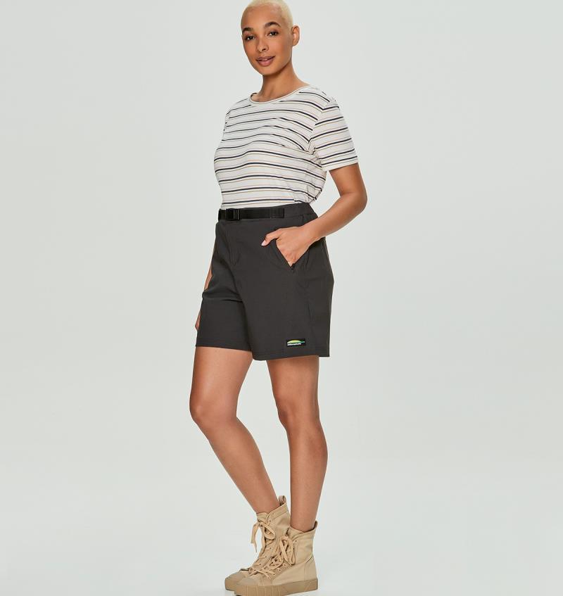 Aberdeen Shorts - Womens - Raven 4
