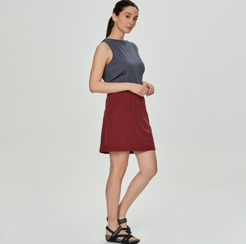 Damas Skort - Womens  - Vineyard 3