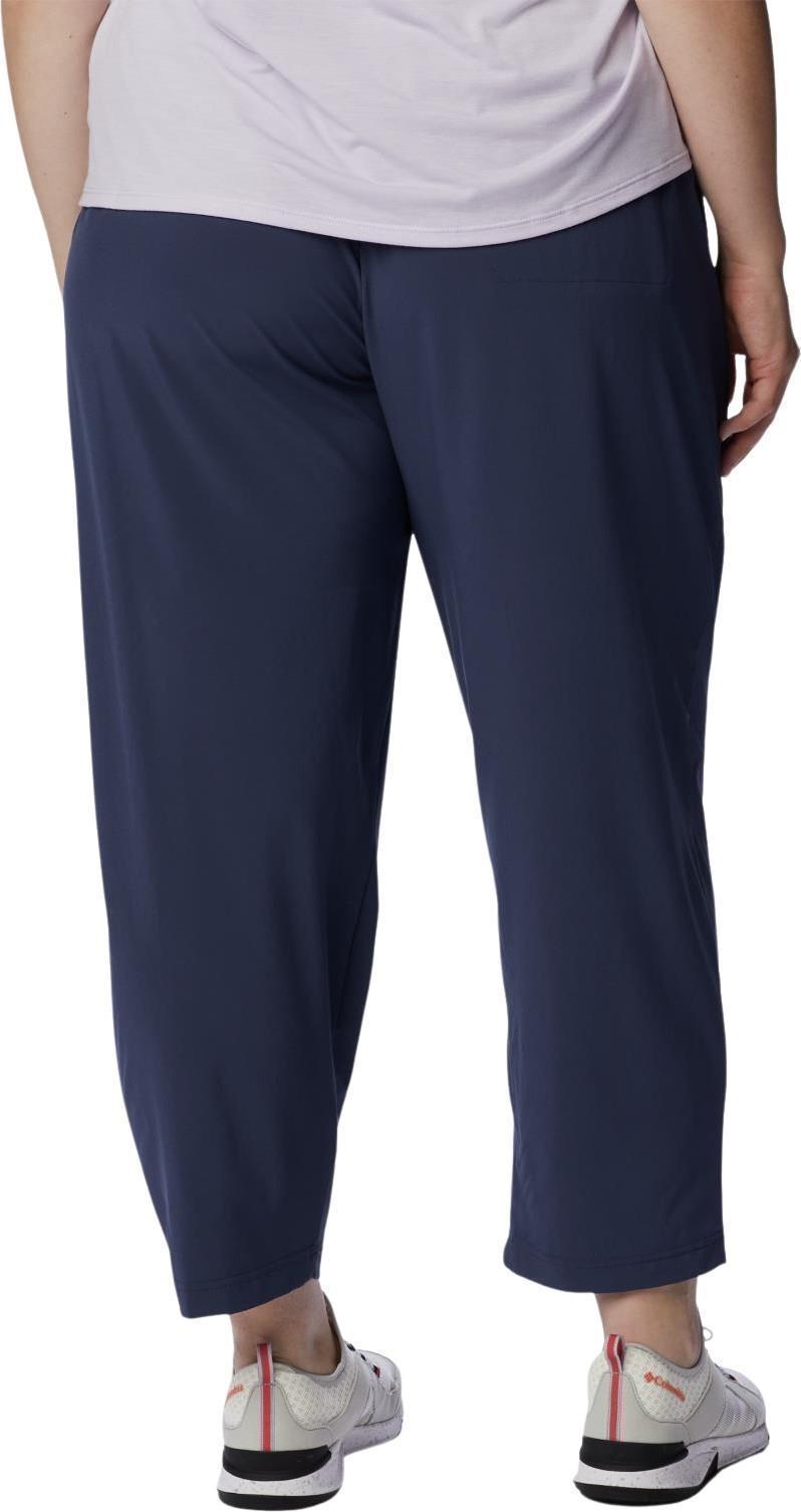 Boundless Beauty Capris, Reg - Plus - Womens - Nocturnal 2