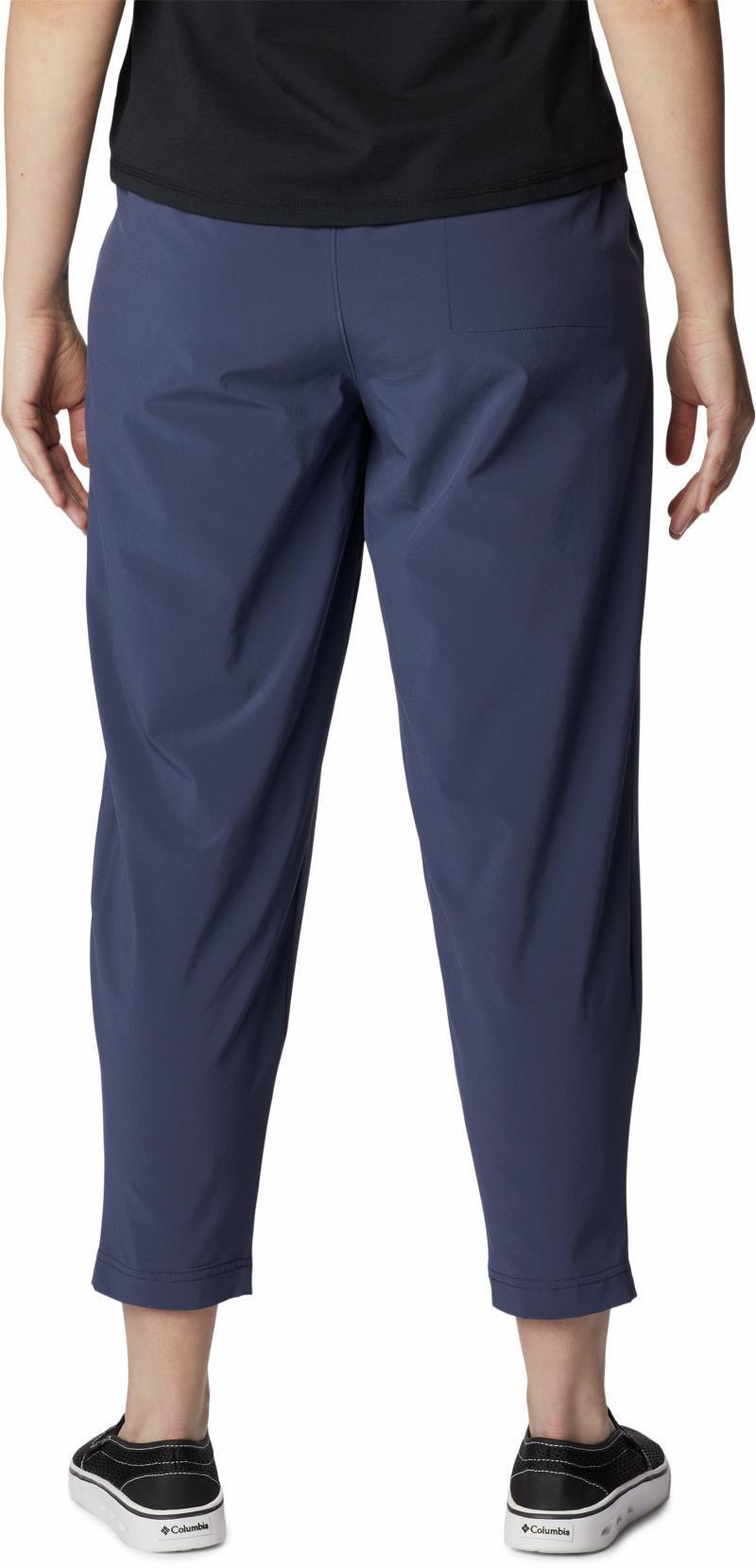 Boundless Beauty Capris, Reg - Womens - Nocturnal 2