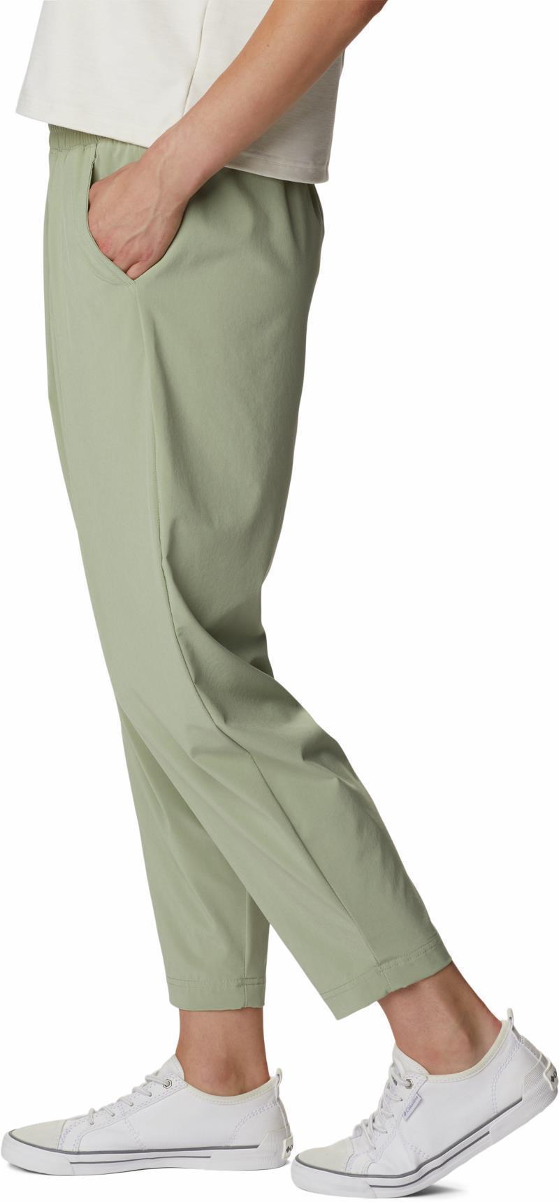 Boundless Beauty Capris, Reg - Womens - Safari 5