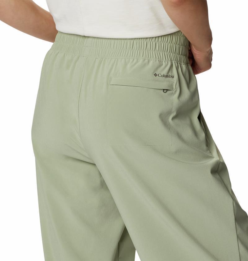 Boundless Beauty Capris, Reg - Womens - Safari 3