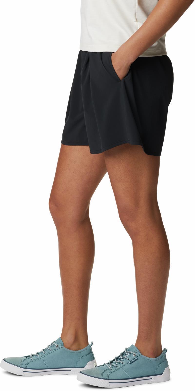 Boundless Beauty Shorts, 5" Inseam - Womens - Black 5
