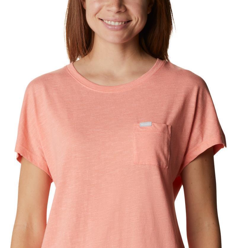 Cades Cape Tee - Womens - Coral Reef 5
