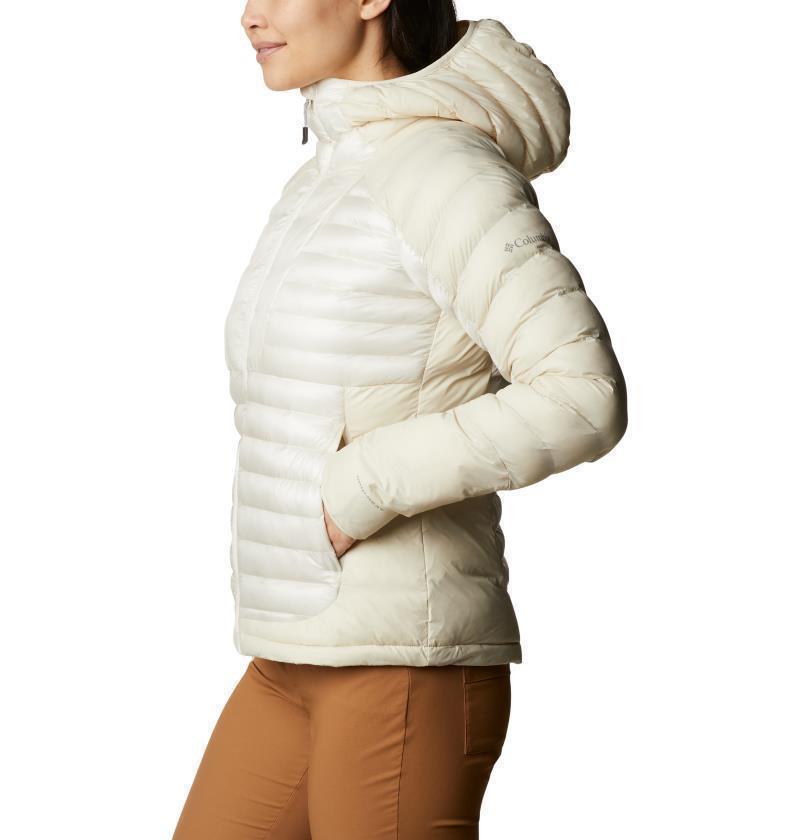 Labyrinth Loop Hooded Jacket - Womens - Chalk 5