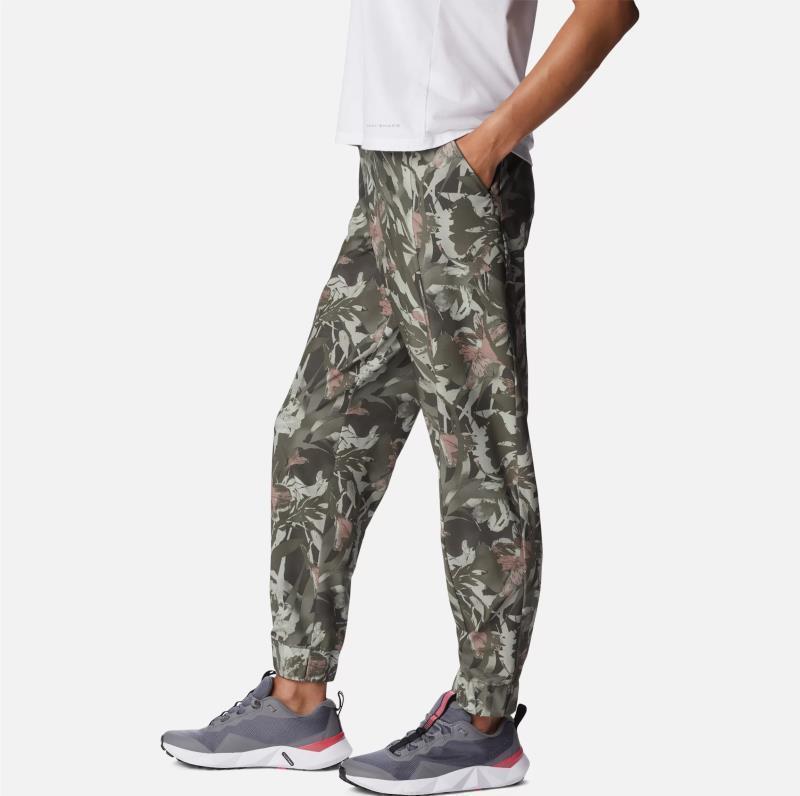 Pleasant Creek Jogger - Womens - Stone Green / Floriculture 3