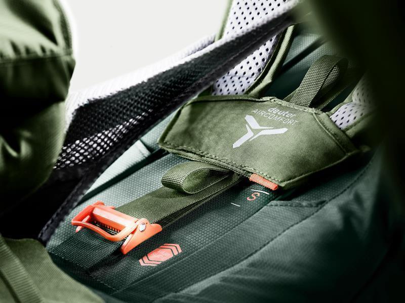 Futura Air Trek 50+10 - ivy / khaki 1