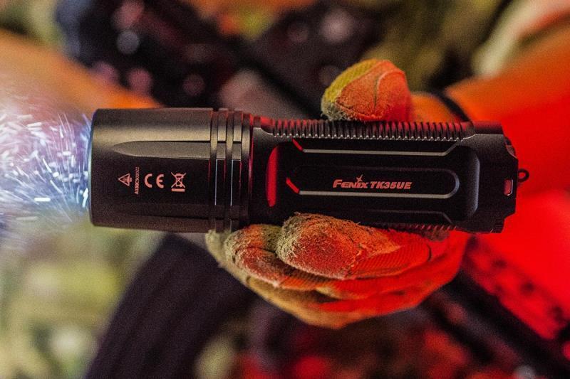 TK35 UE Flashlight - 3200-Lumens - Not Applicable 2