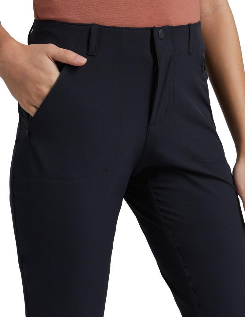 Gil Capris - Womens - Black 4