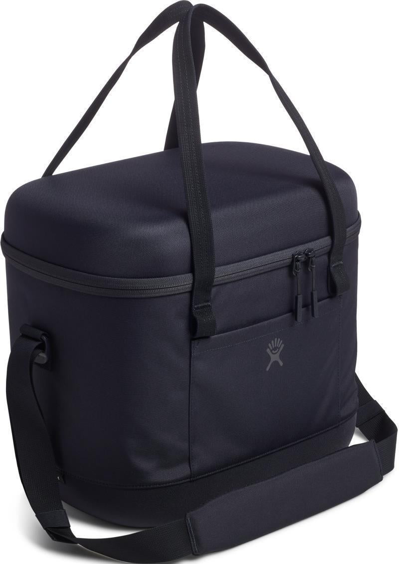 Carry Out Soft Cooler 20L - Blackberry 1