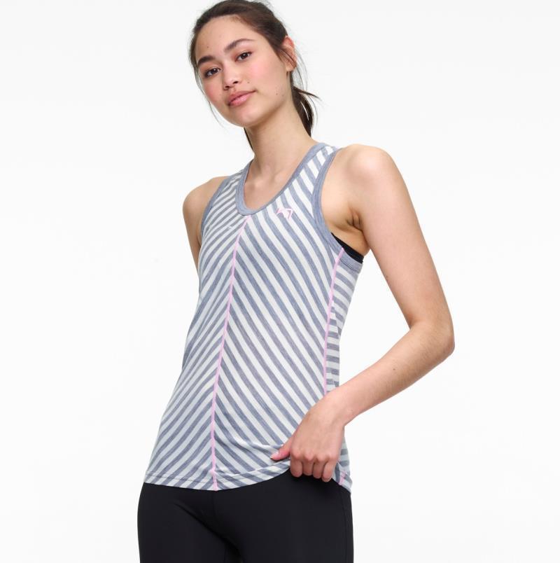 Smale Top - Womens - Dusty 3