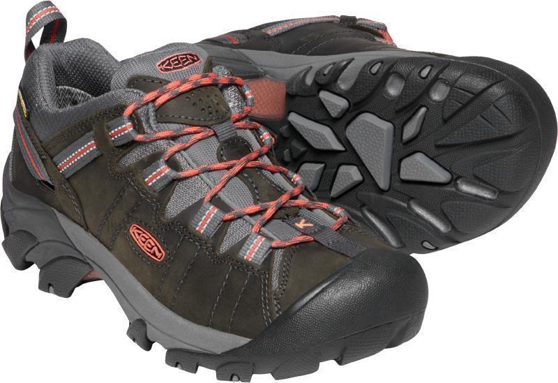 Targhee II WP - Womens - magnet / coral 1