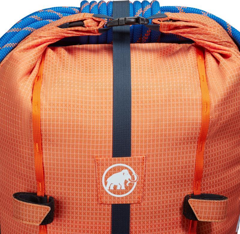 Trion 28L - arumita / marine 1
