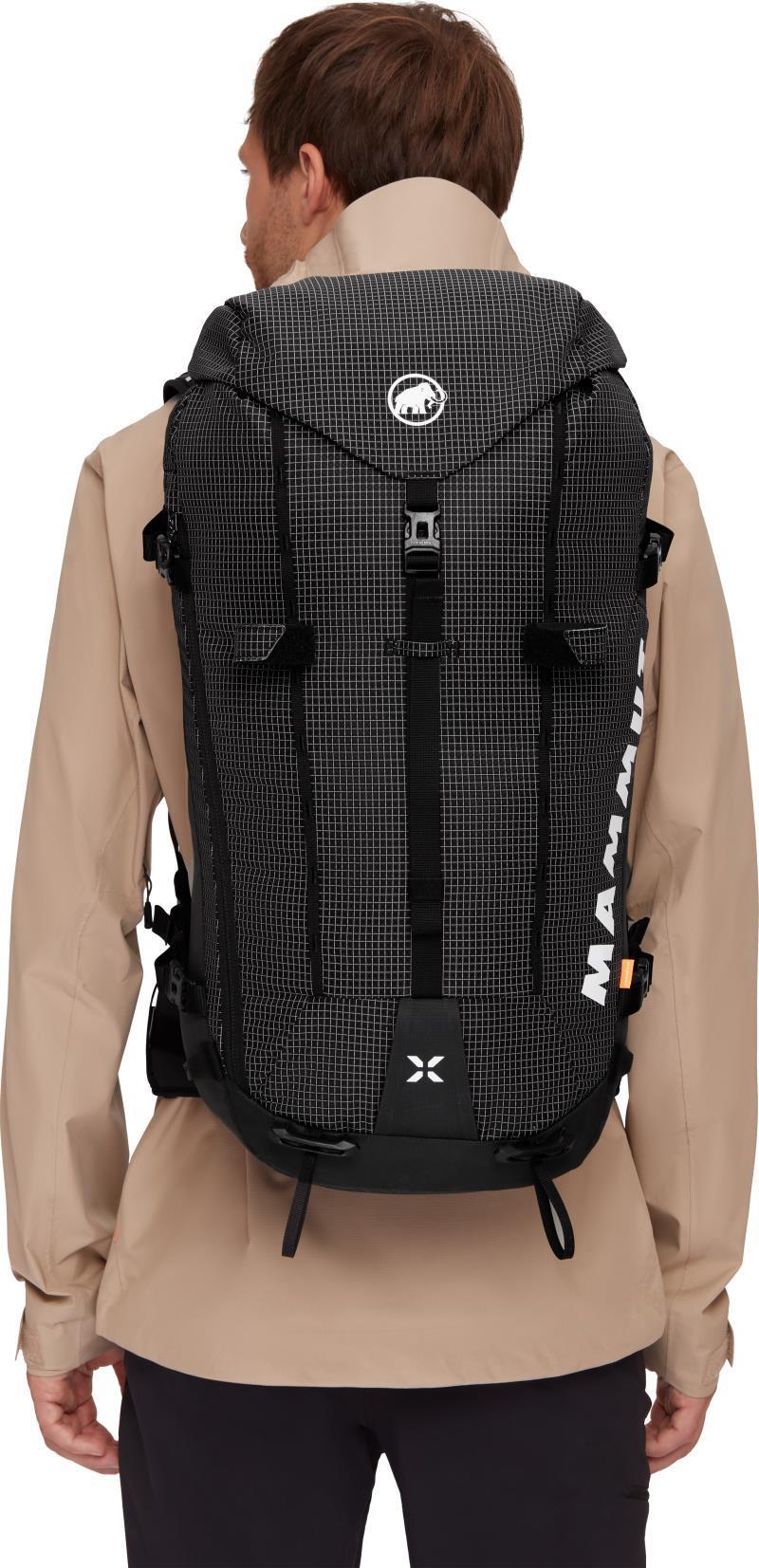 Trion 38L - black 1