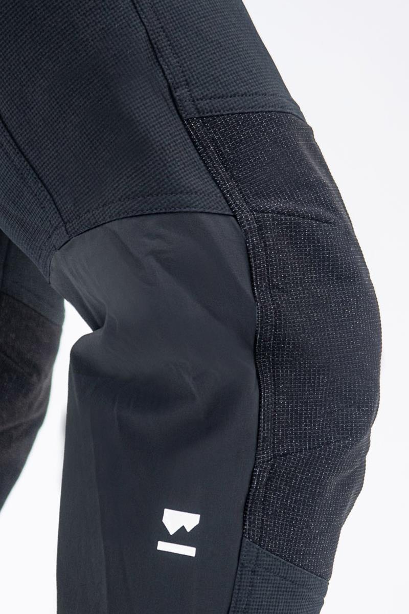 Momentum Bike Pants - Womens - Black 5