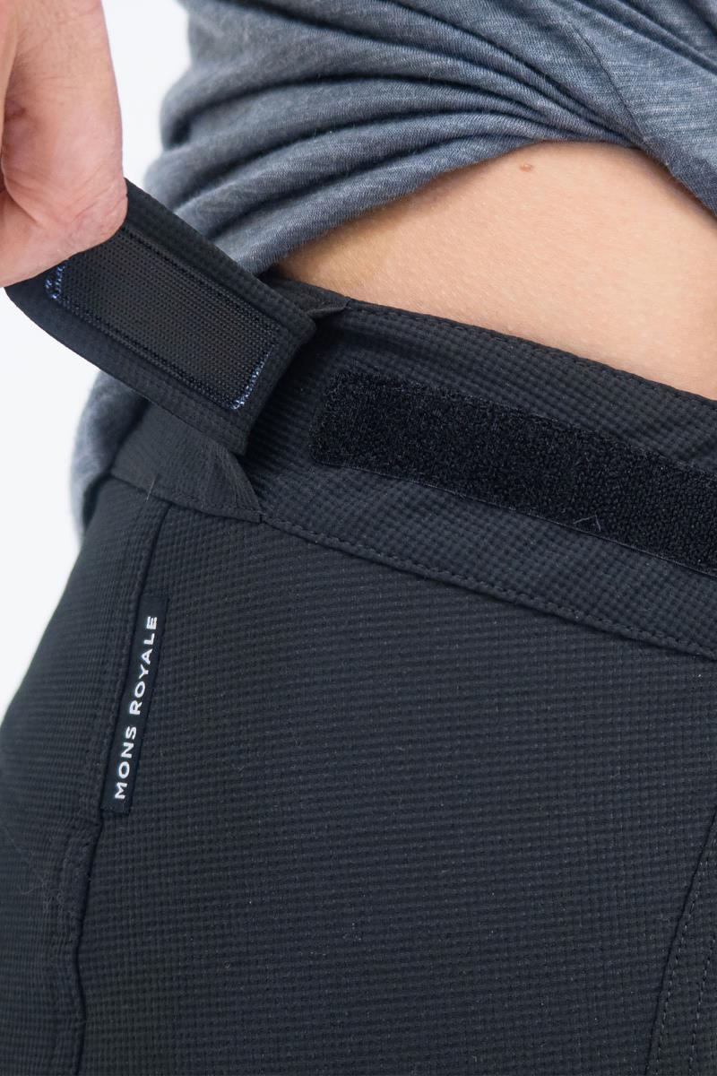 Momentum Bike Pants - Womens - Black 9