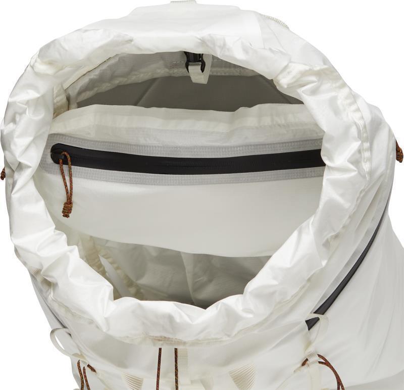 Alpine Light 28 Backpack - White 3