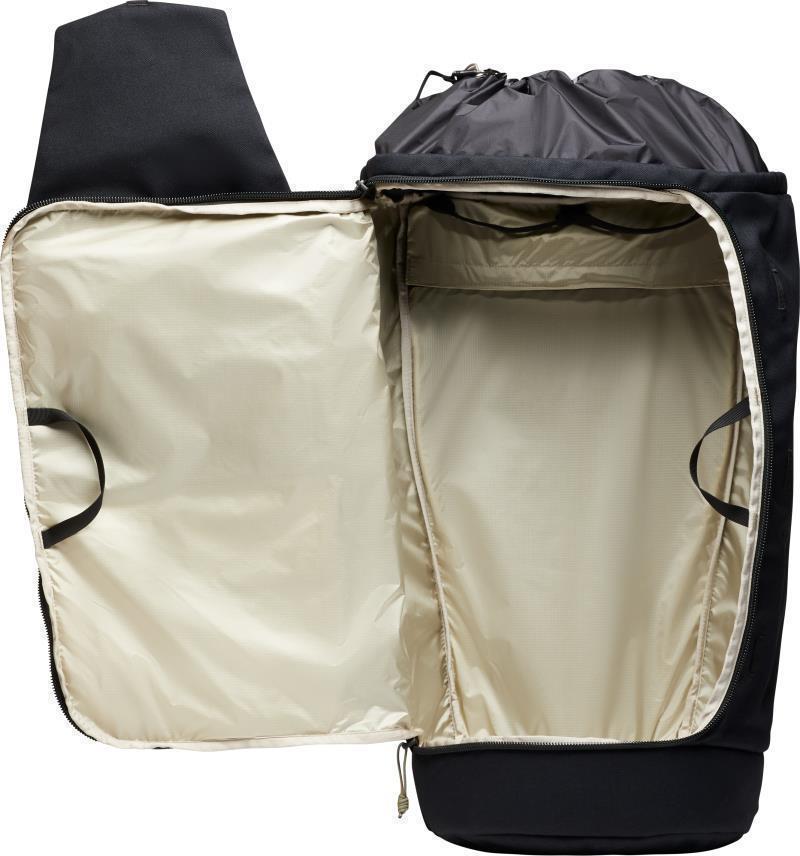 Crag Wagon 60L Backpack - Black 4