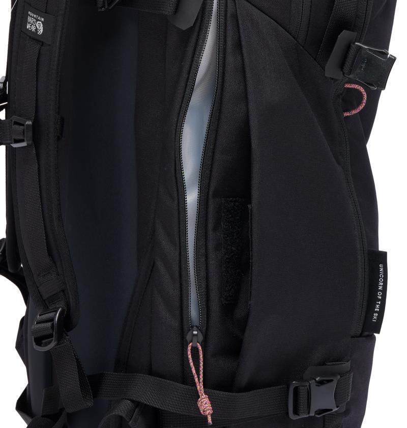 Gnarwhal 25L Backpack - Black 5