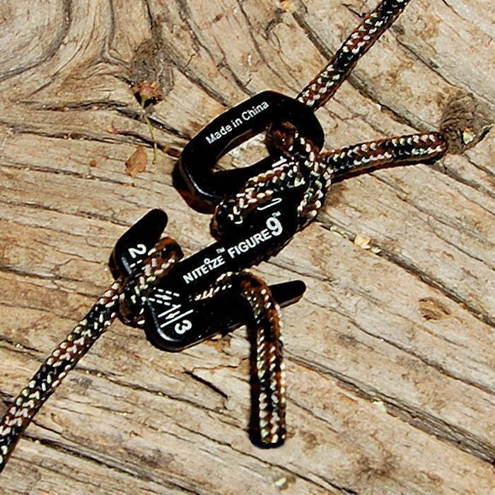 Figure 9 Carabiner Large - Black - Single Pack with Camo Rope - Not Applicable 3