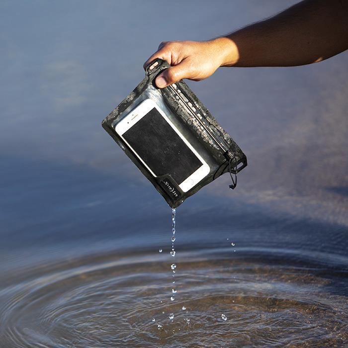 RunOff Waterproof Pocket - Not Applicable 13