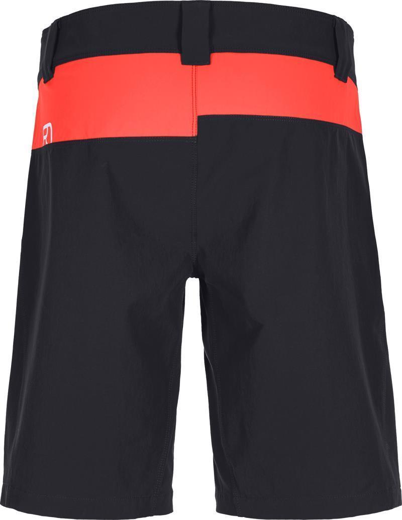 Pelmo Shorts - Womens - Black Raven 2