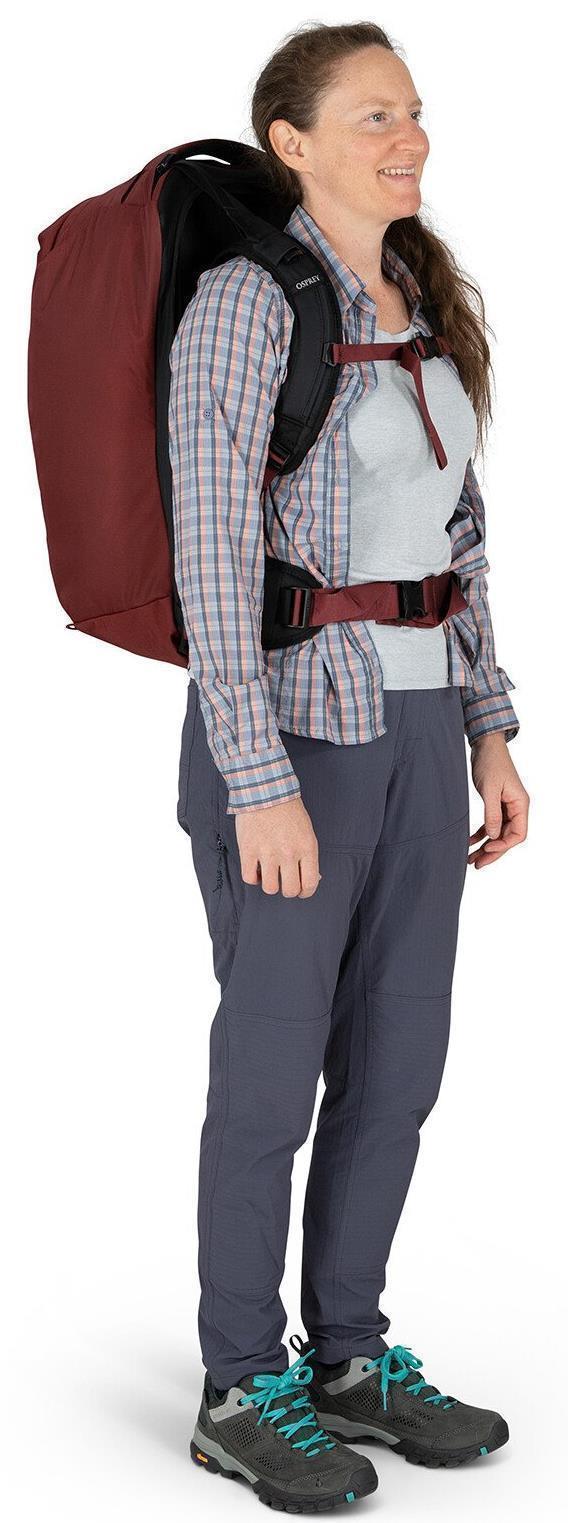 Fairview 40 - Womens - Zircon Red 6