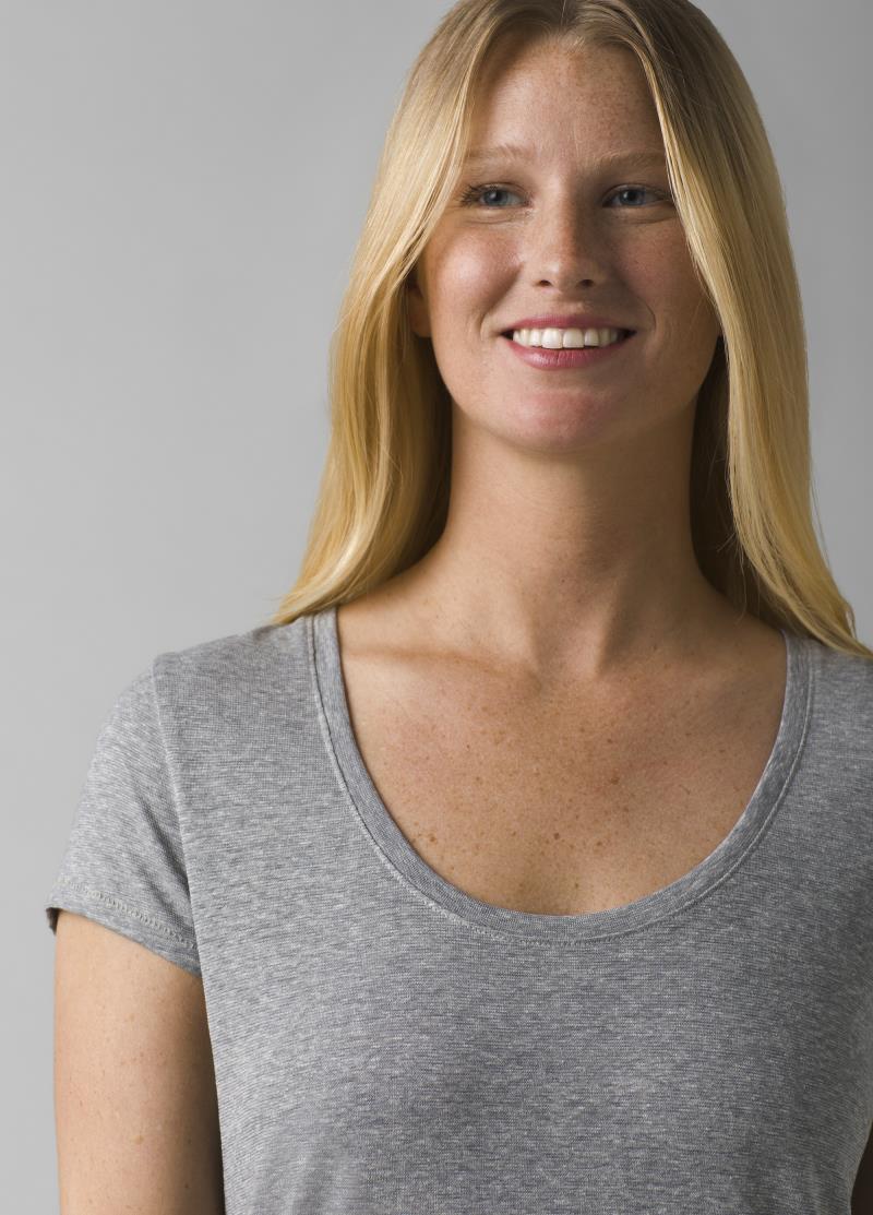 Cozy Up Scoop Neck Tee - Womens - Heather Grey 4