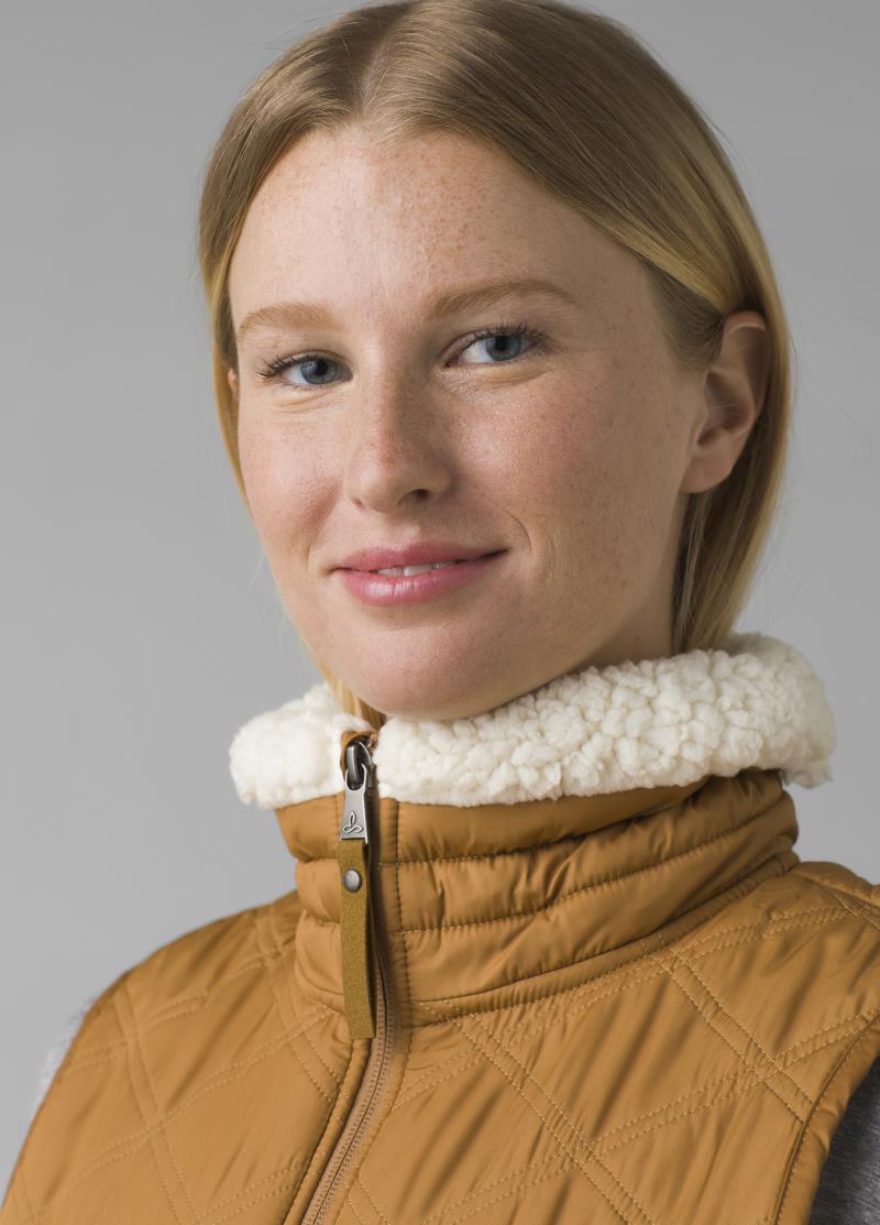 Esla Vest - Womens - Camel 4