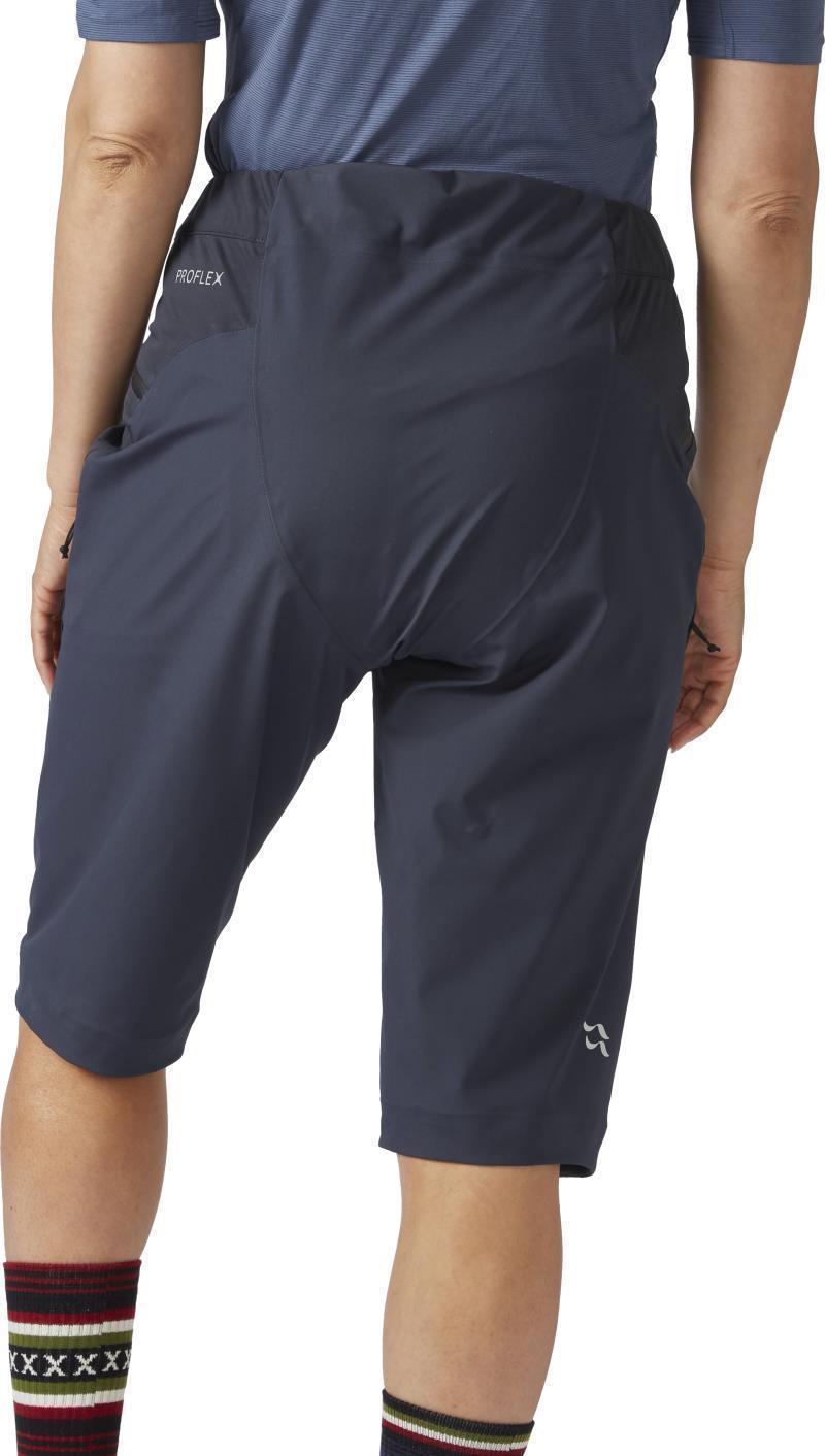 Cinder Kinetic Shorts - Womens - Beluga 4