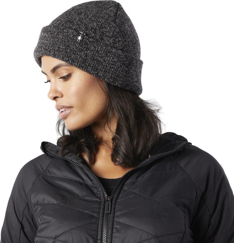Cozy Cabin Hat - Black 2
