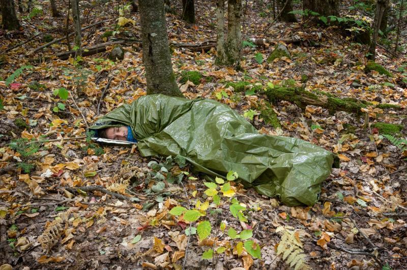 Emergency Bivvy with Rescue Whistle - OD Green 8