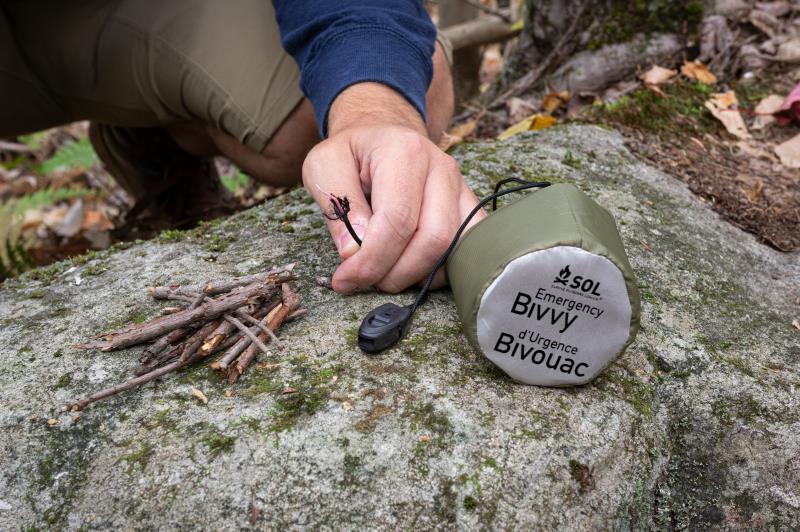 Emergency Bivvy with Rescue Whistle - OD Green 7