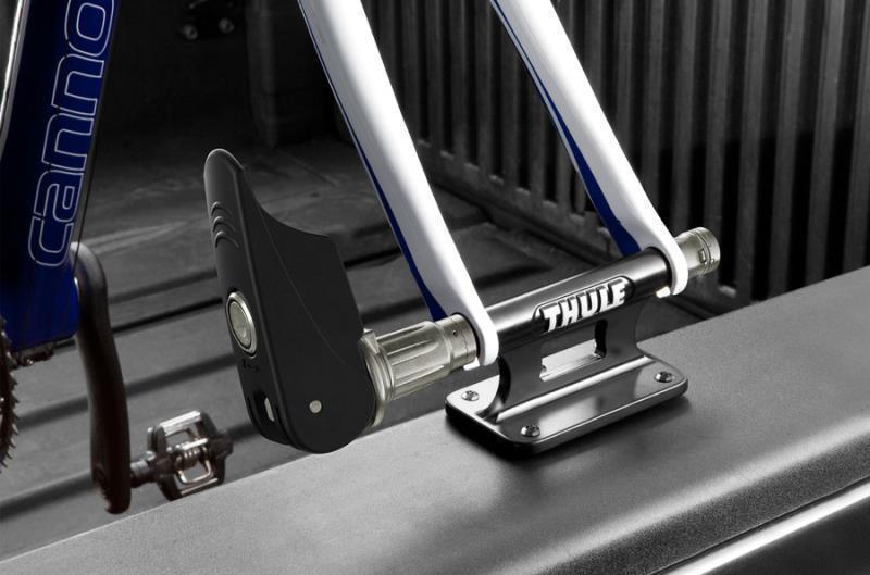 Locking Low Rider - Black / Silver 2