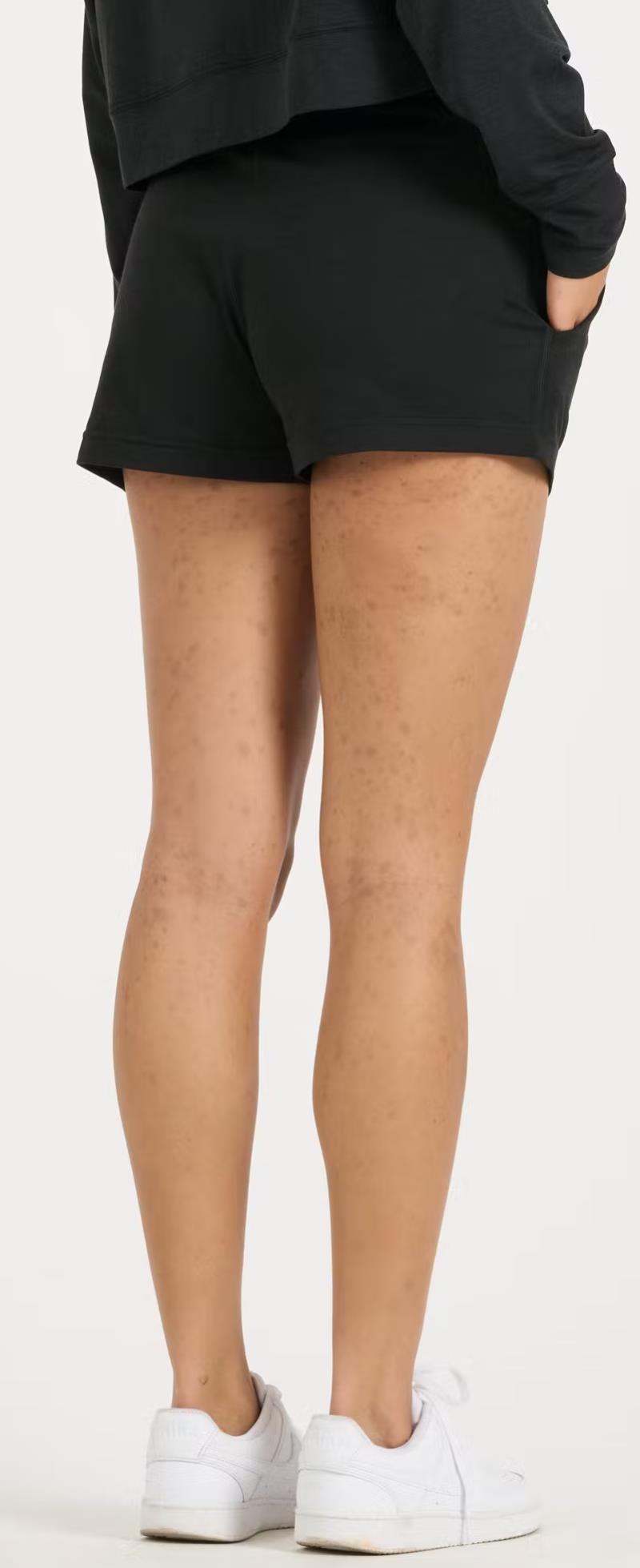 Halo Performance Shorts - Womens - Black Heather 2