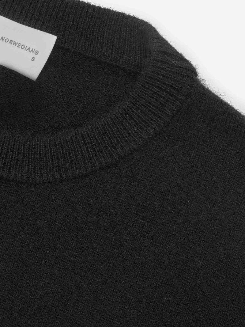 Blefjell Crew Neck - Womens - Black 4