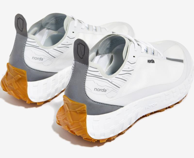 The Norda 001 - Womens - White Dneema / Gum Rubber 6